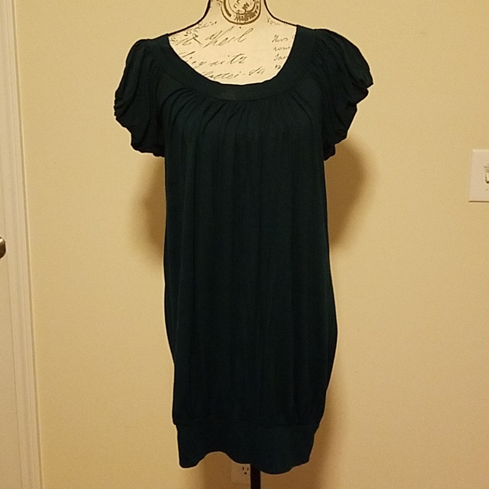 👚 PIACE 👚 RUFFLED DARK GREEN TUNIC